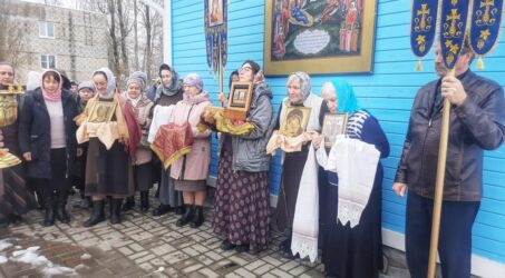 Престольный праздник в честь иконы «Всех скорбящих радосте»